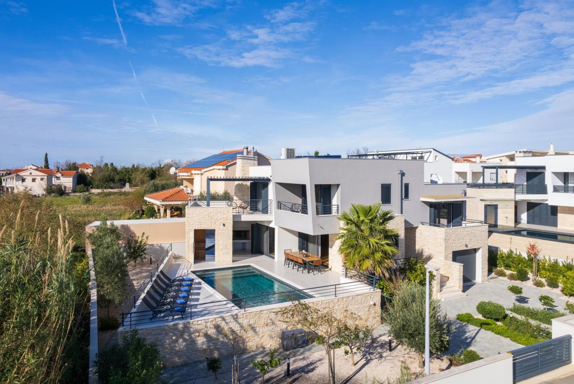 Villa Roca With Heated Pool And Sauna Privlaka  Exteriér fotografie
